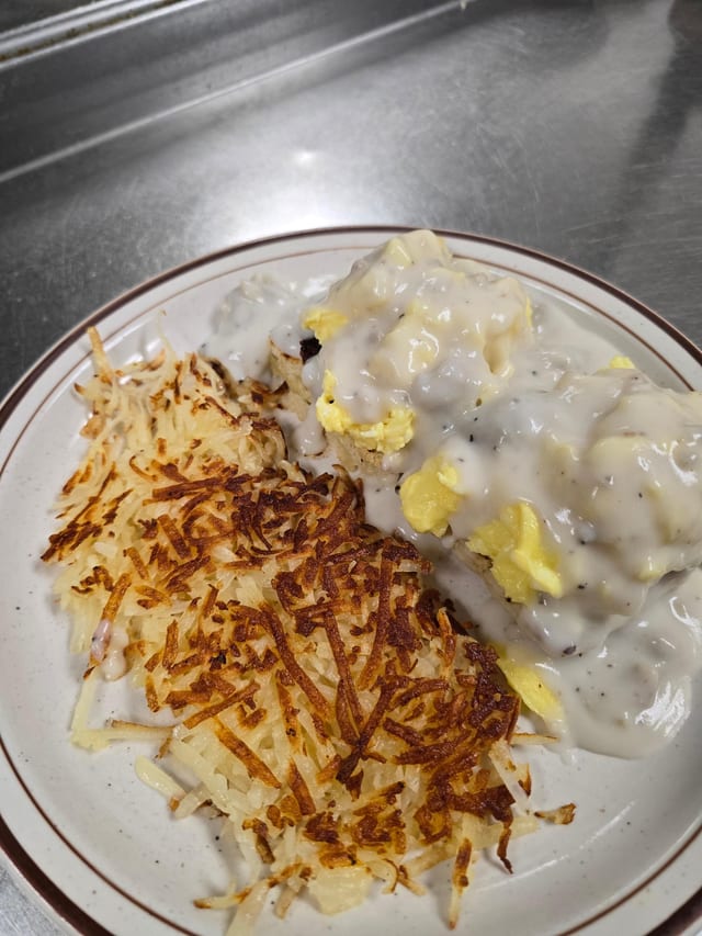 Country-Stlye Eggs Benedict.